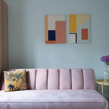 Daydream - Bright Apartment In Como Апартаменты *